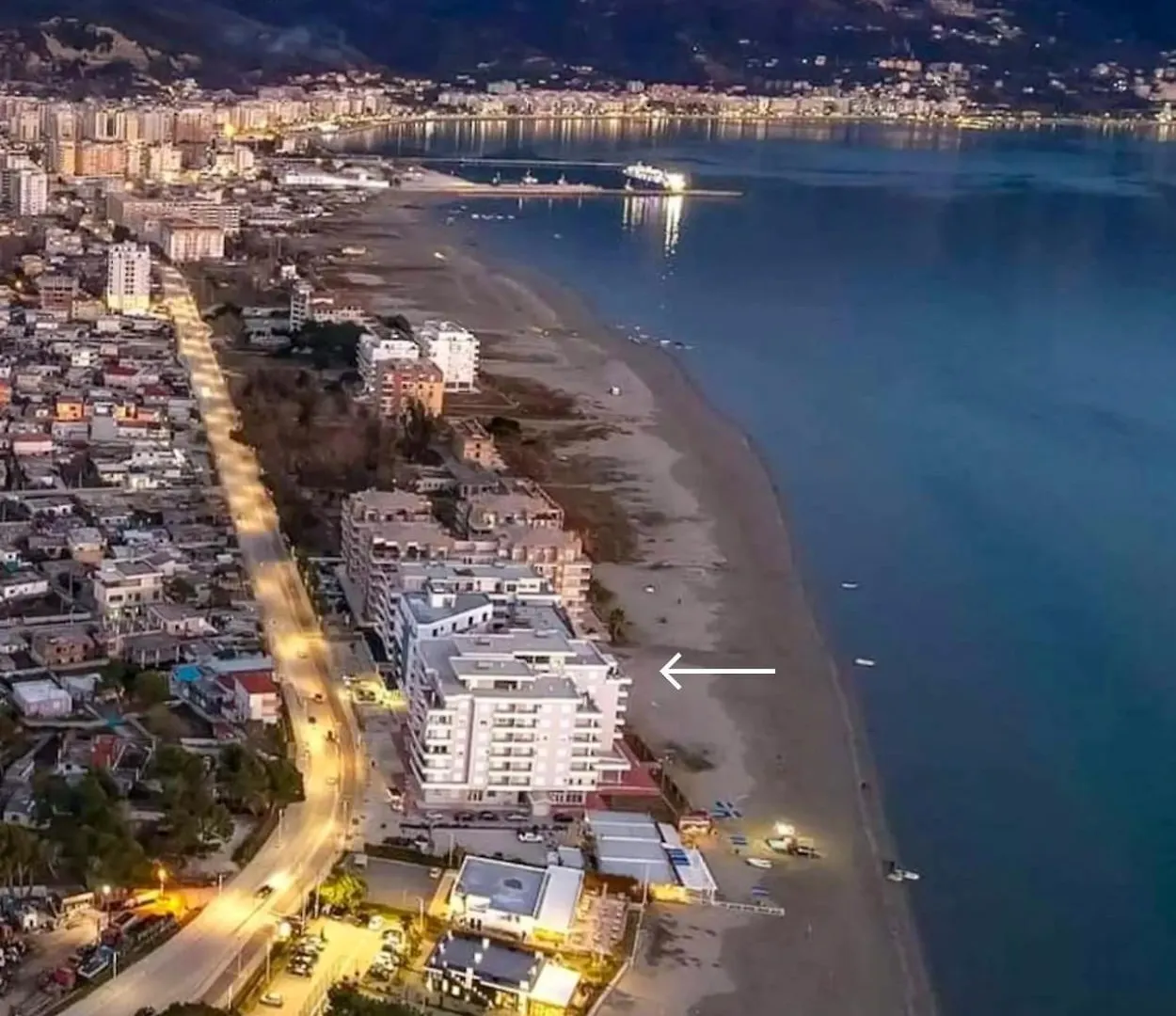 The Sunkissed Suite Vlorë 0*,  阿尔巴尼亚